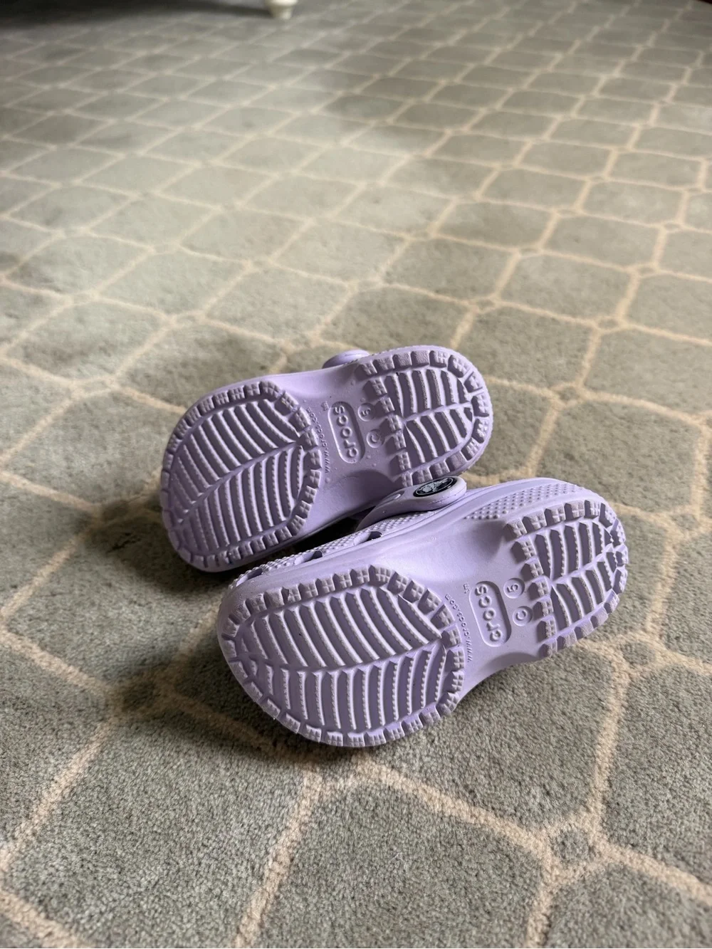 CROCS Kids Classic Clog in Light Lavender